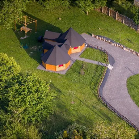 Au Charme De La Nature Holiday home